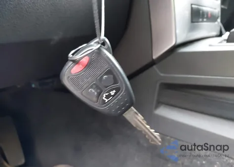 2011 Jeep Liberty Sport from USA, damaged, VIN 1J4PN2GK5BW527528